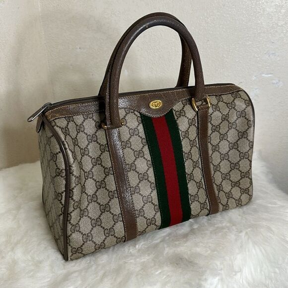 💯Authentic Gucci Boston with Cherryline🍀 - Picture 3 of 17